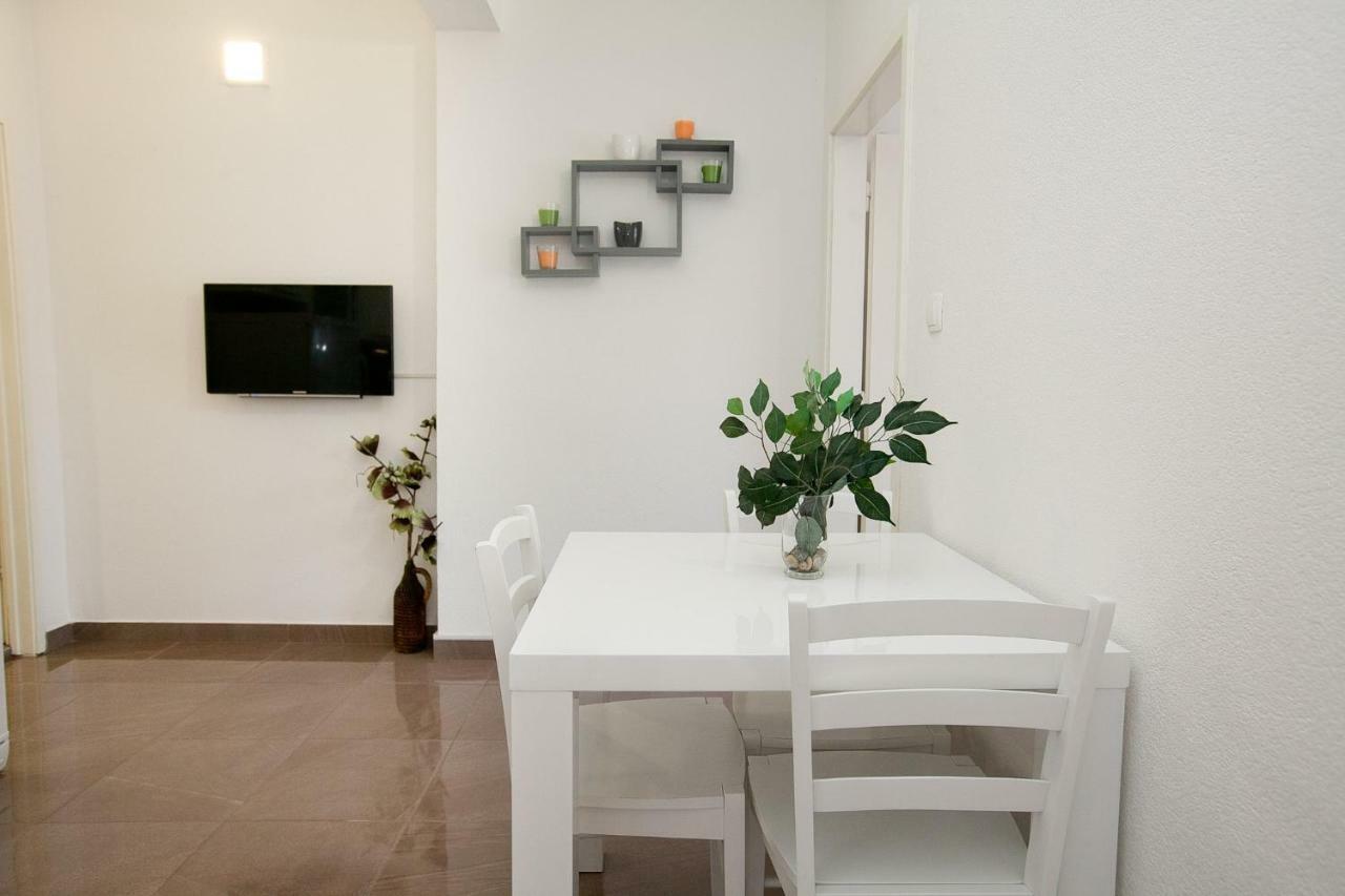 Apartman 1 زادار المظهر الخارجي الصورة